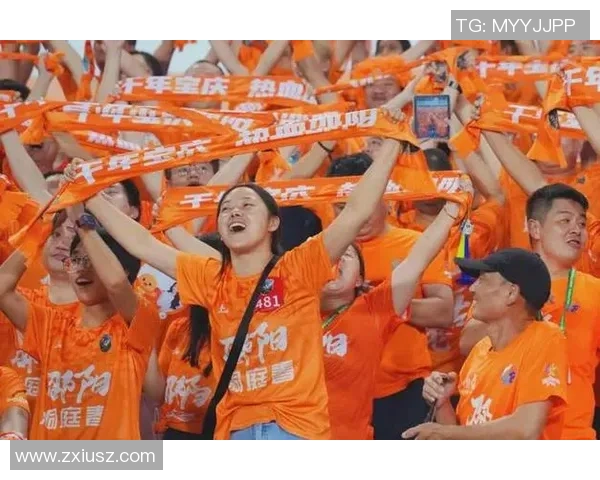 20年坚守只为一场胜利 球迷用行动诠释忠诚与热爱 20年坚守只为一场胜利 球迷用行动诠释忠诚与热爱